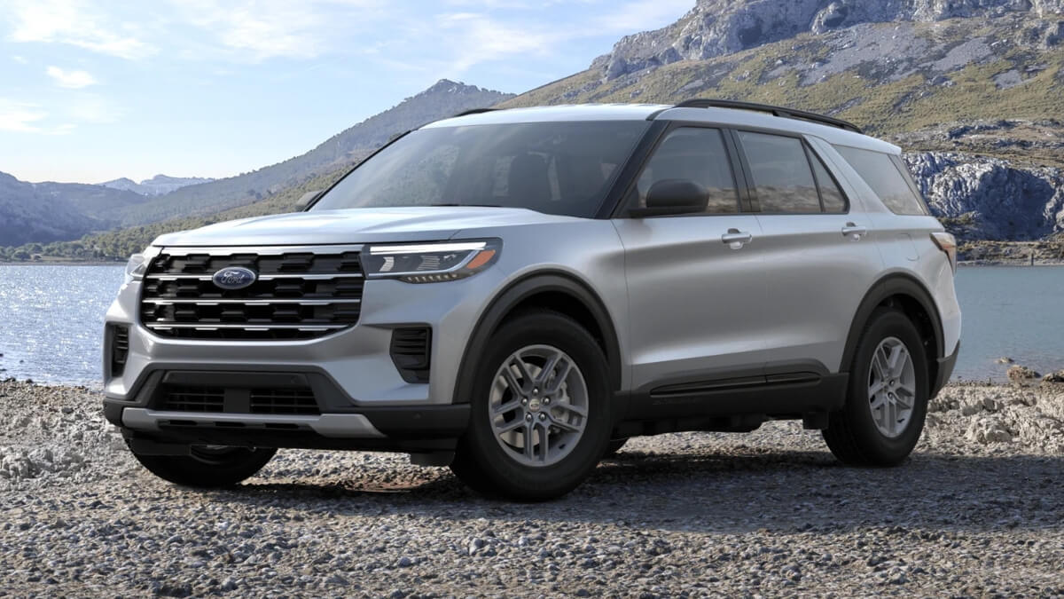 2025 Ford Explorer Active